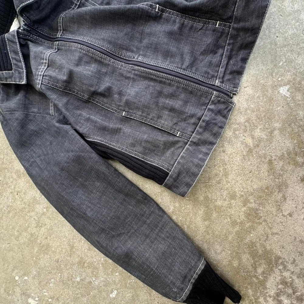 Black fitted denim jacket with ribbed collar and cuffs #denimjacket - Picture 3 of 4